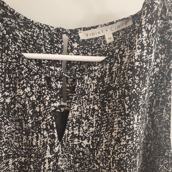 Bundle Only:Violet and Claire Black White Double Layered Tank Blouse Size Medium - Picture 4 of 11